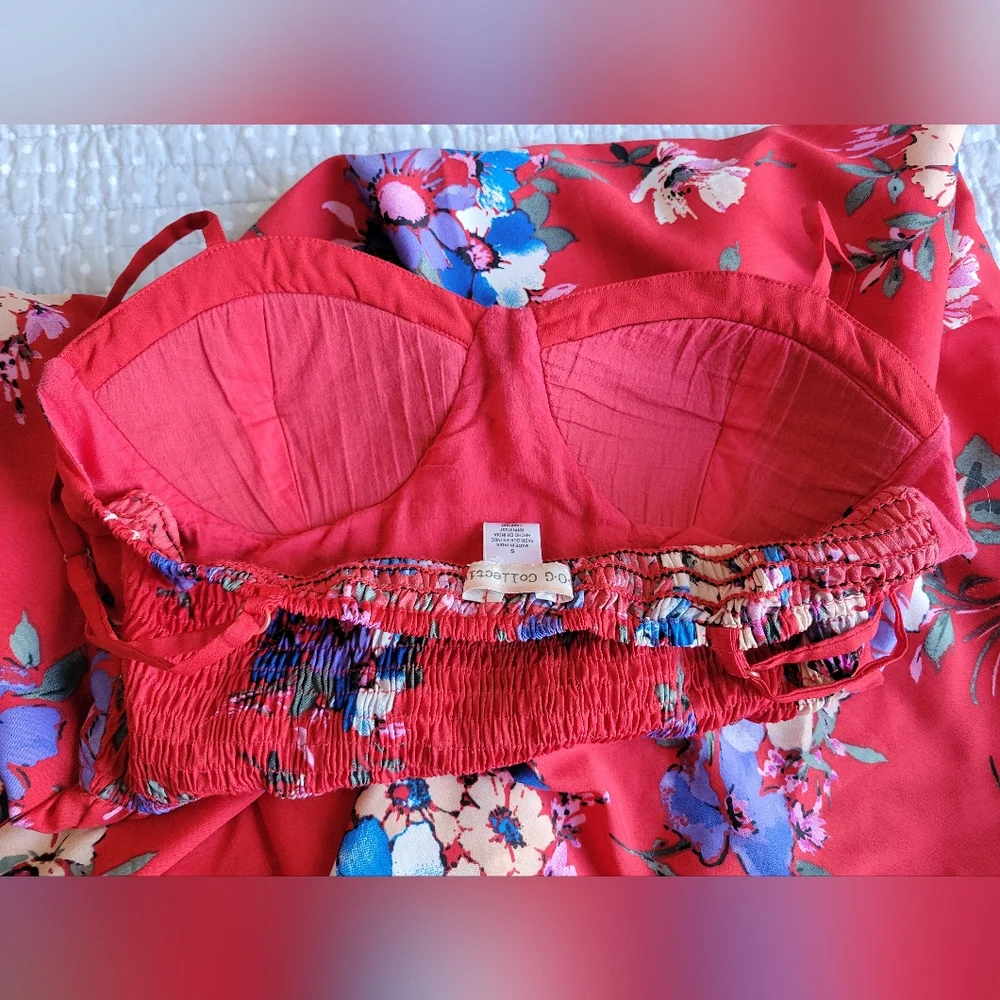 Size S B.O.G. Bustier Summer Dress. - Picture 5 of 10